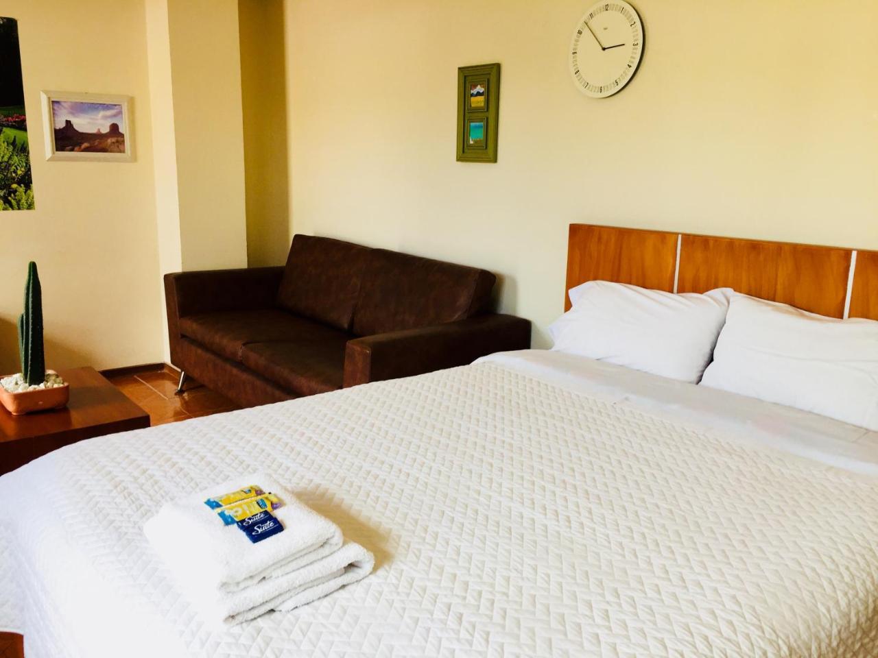Quito Terrace Hostel Εξωτερικό φωτογραφία